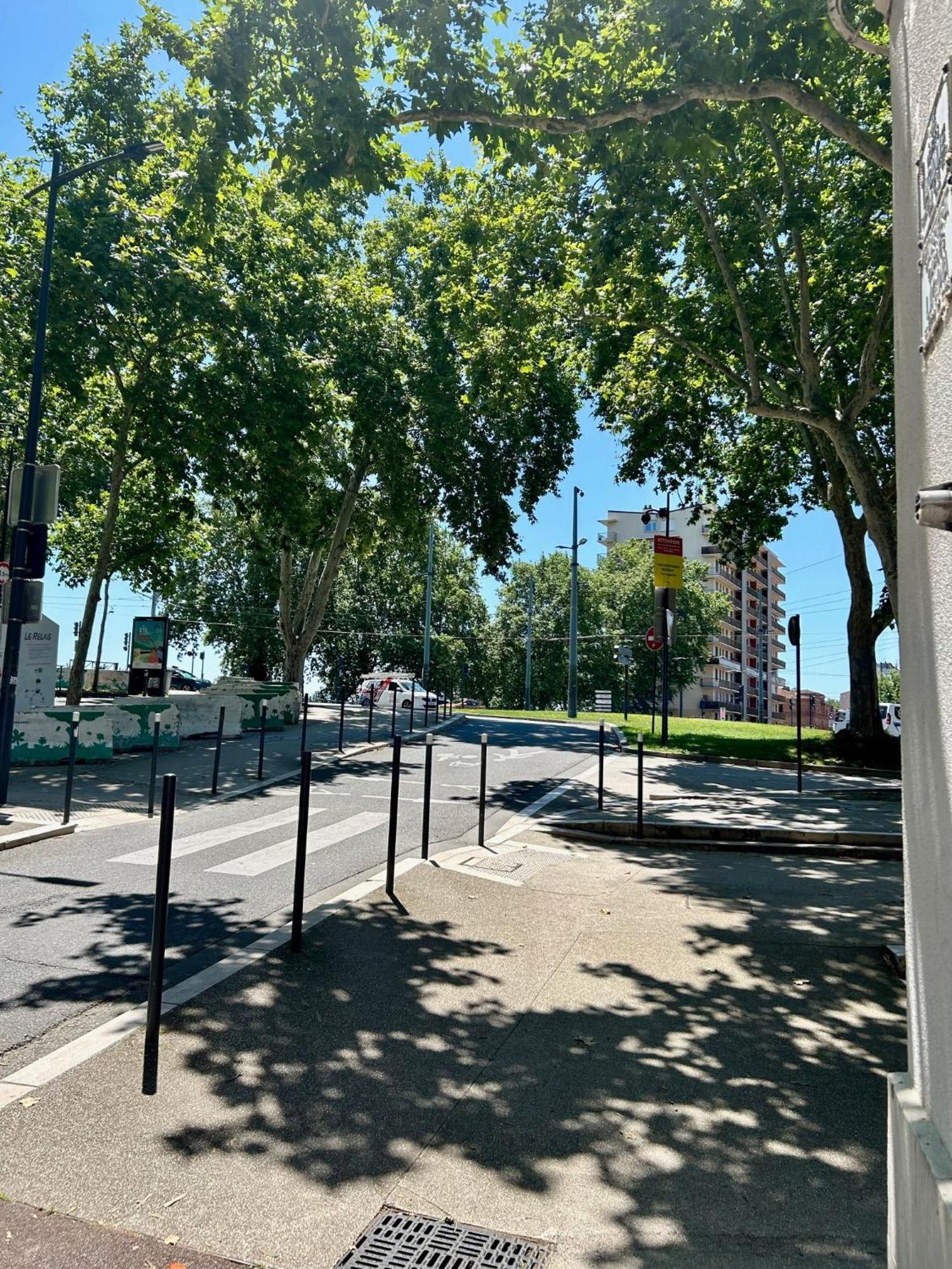 Loft Garonne - Centre Ville Immeuble Privatif ตูลูส ภายนอก รูปภาพ