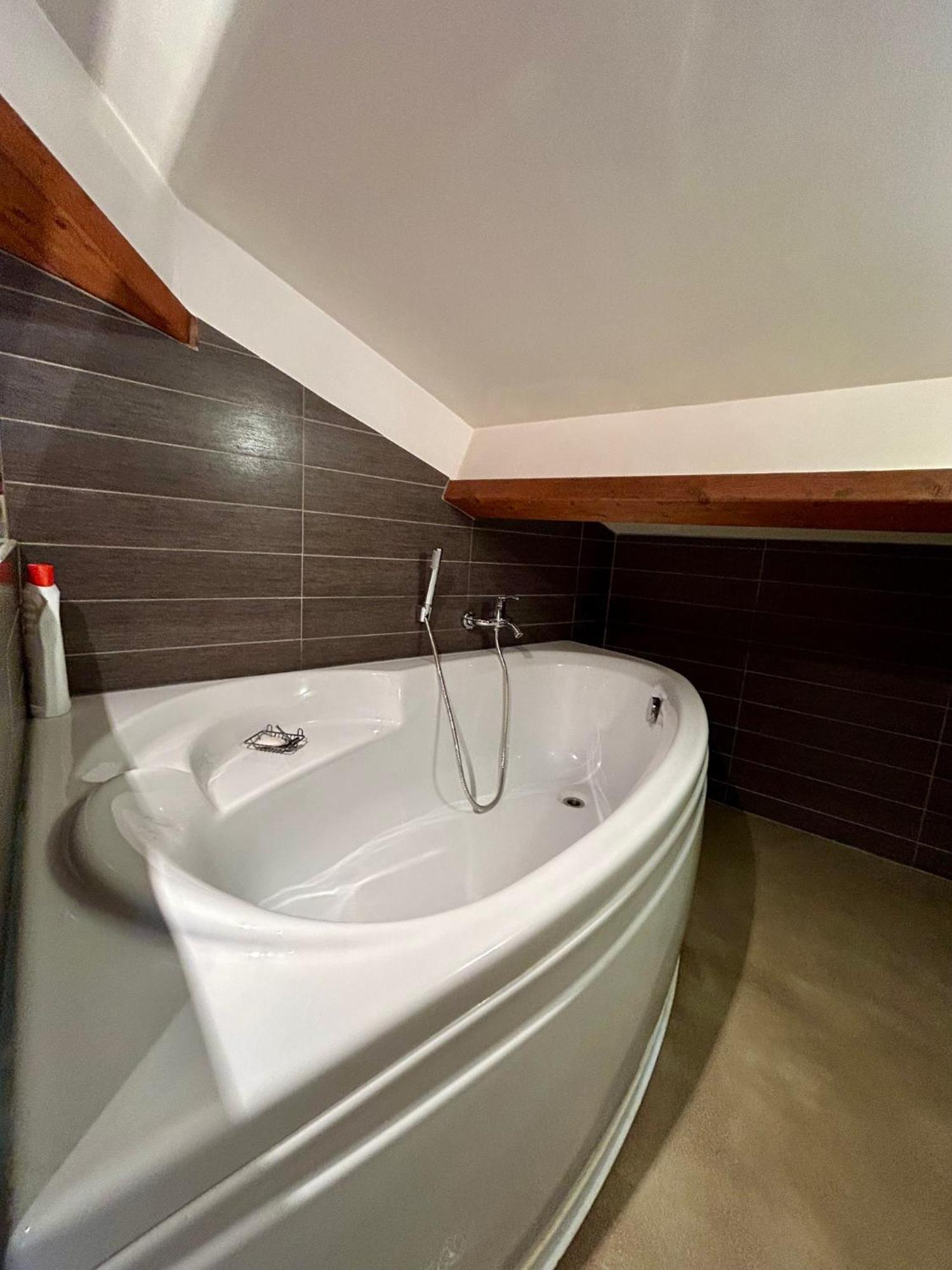 Loft Garonne - Centre Ville Immeuble Privatif ตูลูส ภายนอก รูปภาพ