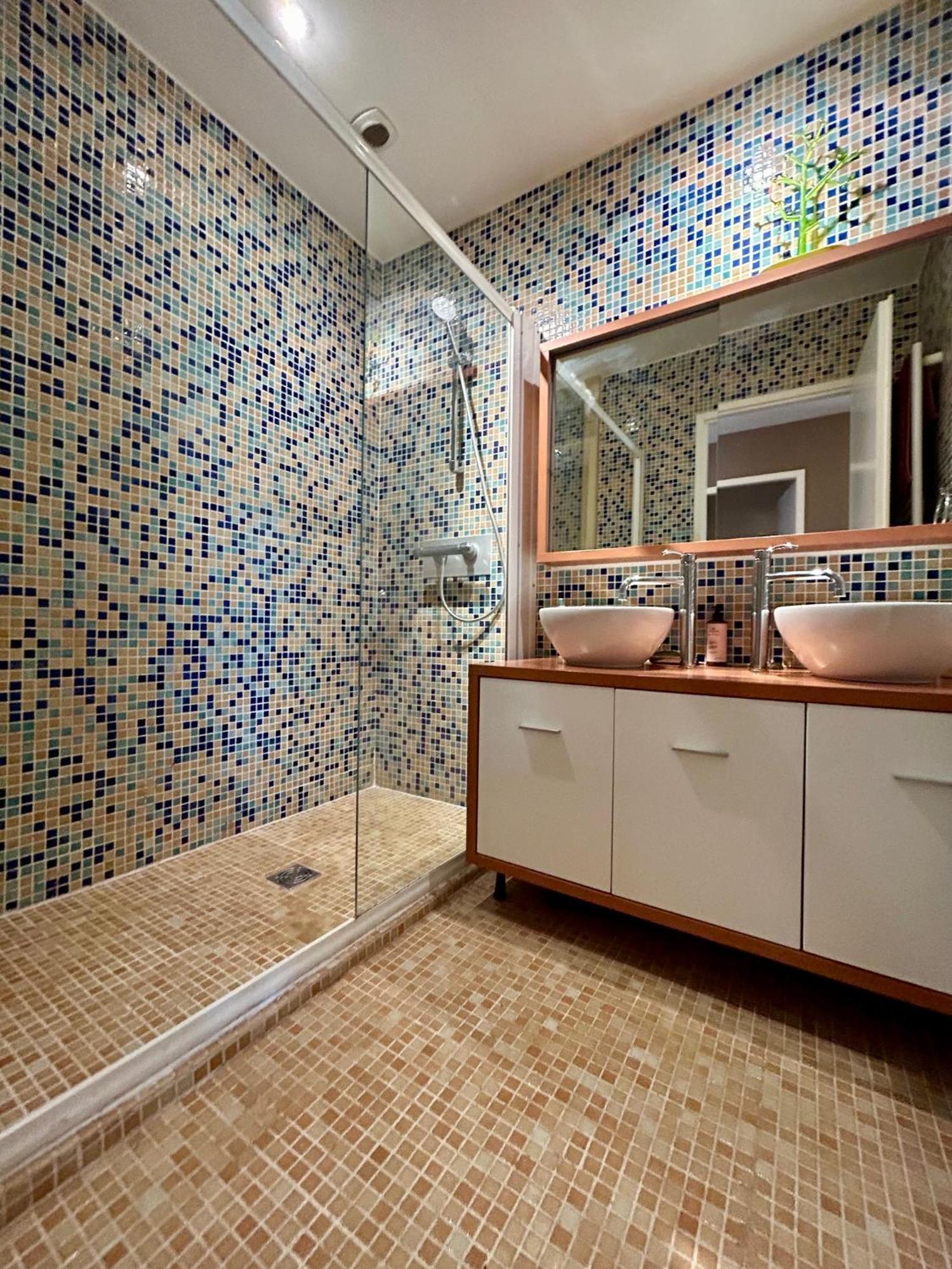 Loft Garonne - Centre Ville Immeuble Privatif ตูลูส ภายนอก รูปภาพ